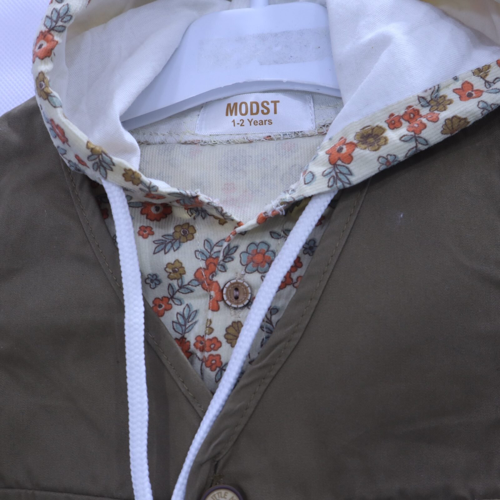 Kids 3-Piece Set: Hooded Vest, Bodysuit & Pants for children in Pakistan