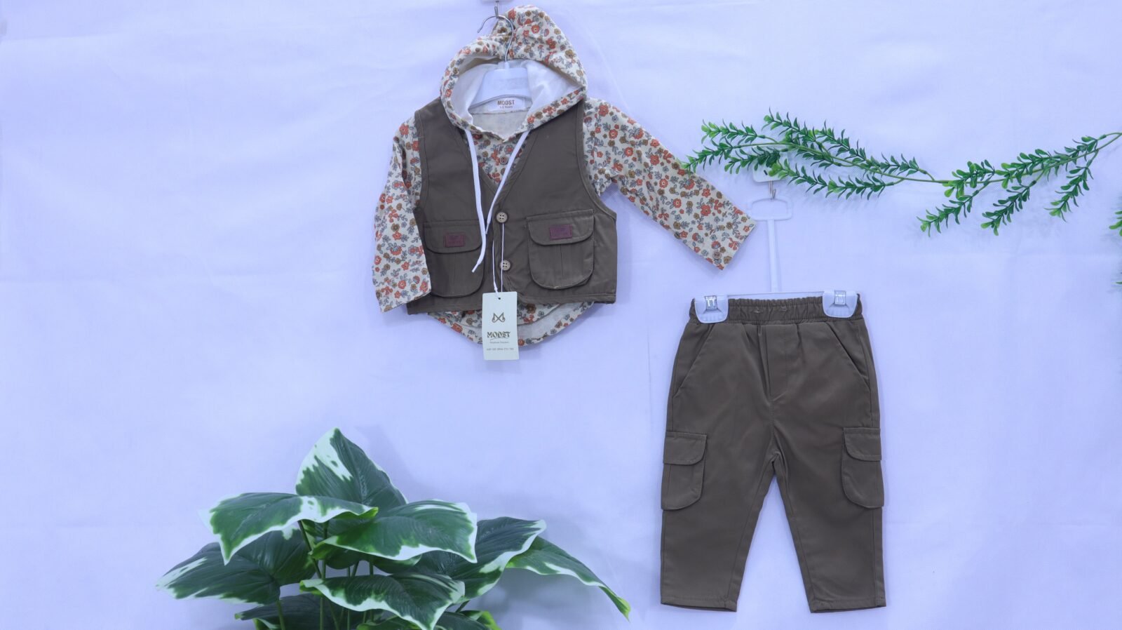 Kids 3-Piece Set: Hooded Vest, Bodysuit & Pants - Winter Collection at MODST Kidswear